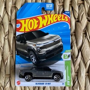 Hot Wheel Chevy Silverado EV RST Truck HW Electric Vehicle Hotwheels New 2025